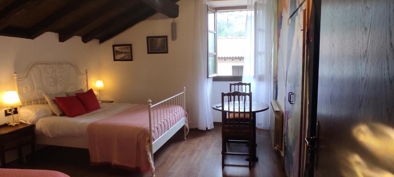 Hostal Mendaurpe Ituren Exteriér fotografie