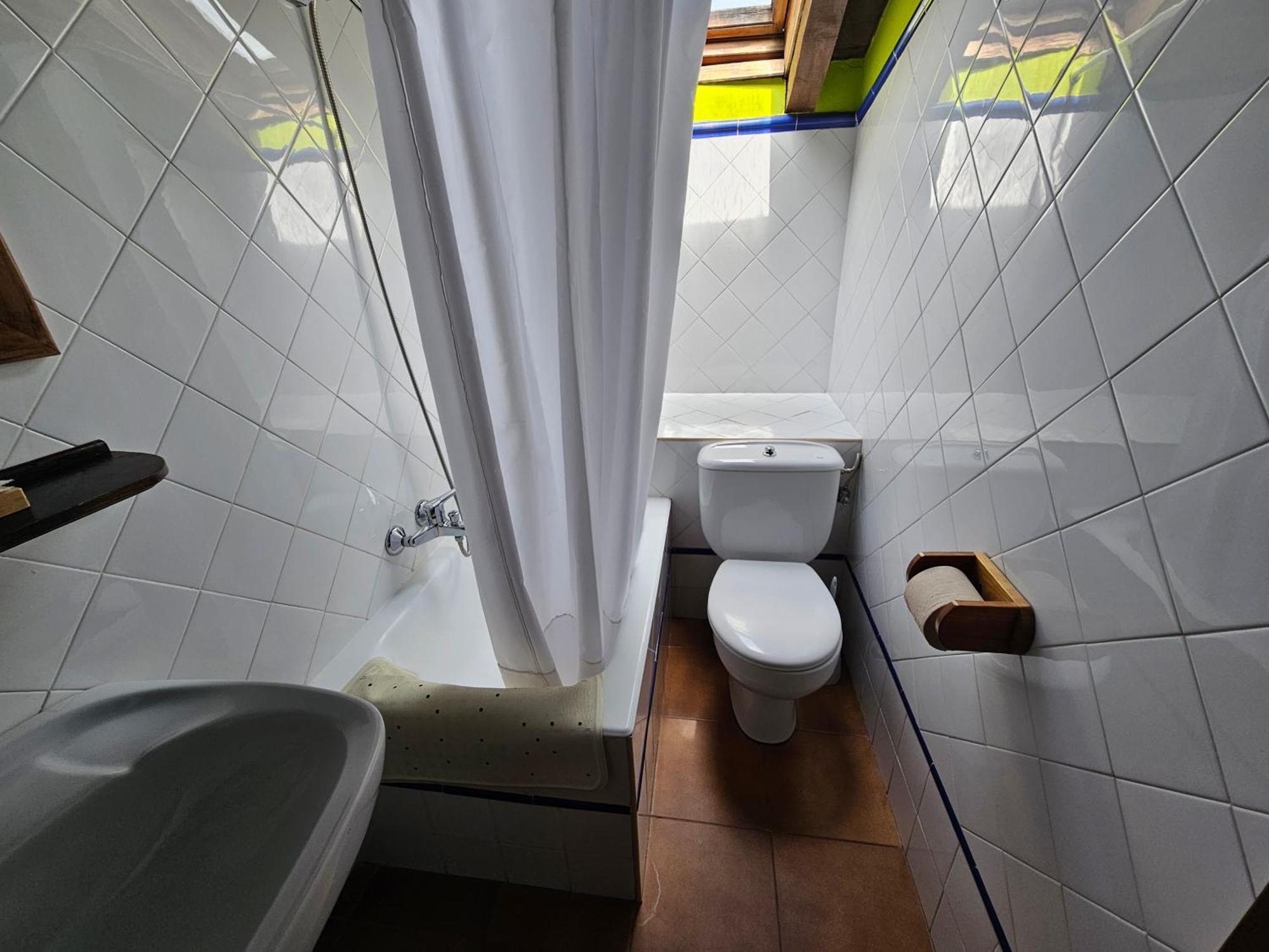 Hostal Mendaurpe Ituren Exteriér fotografie